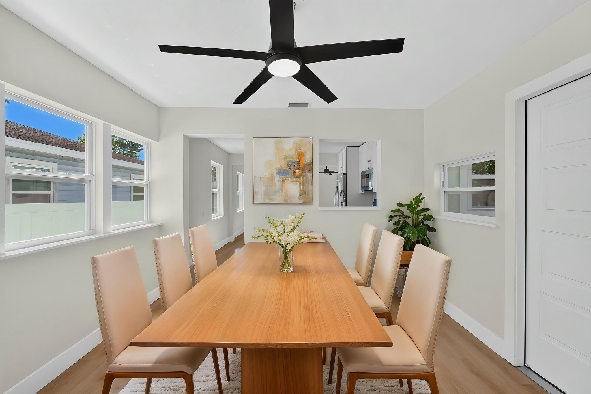 4235 3rd Ave, Saint Petersburg, FL 3371-43 virtually staged.jpeg