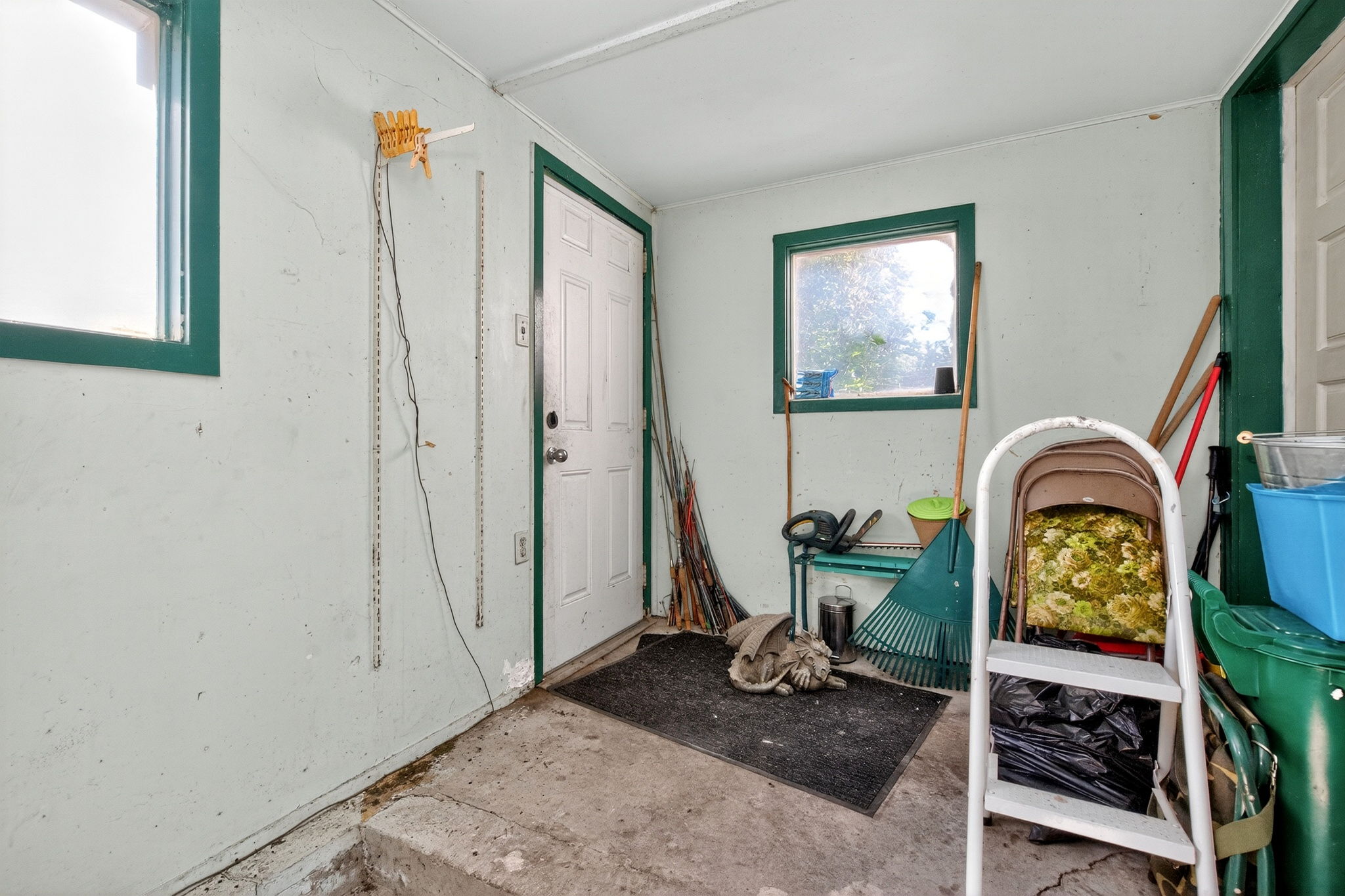  Photo 43