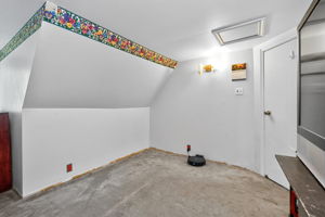  Photo 37