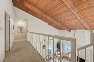 018_F8_4237 Ponce Dr