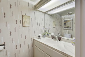 027_F8_4237 Ponce Dr