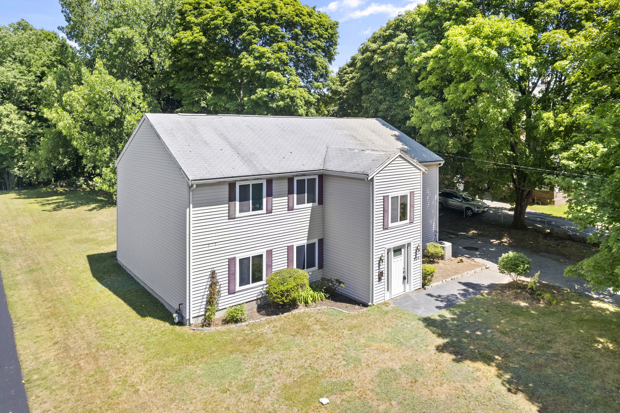 424 Andover St Lowell MA 51