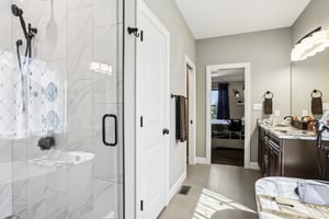 Cottage Grove Dr-S0307-020.jpg