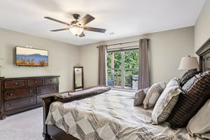 Cottage Grove Dr-S0307-029.jpg