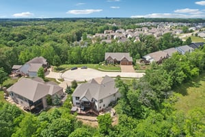 Cottage Grove Dr-S0307-056.jpg