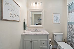  Photo 41