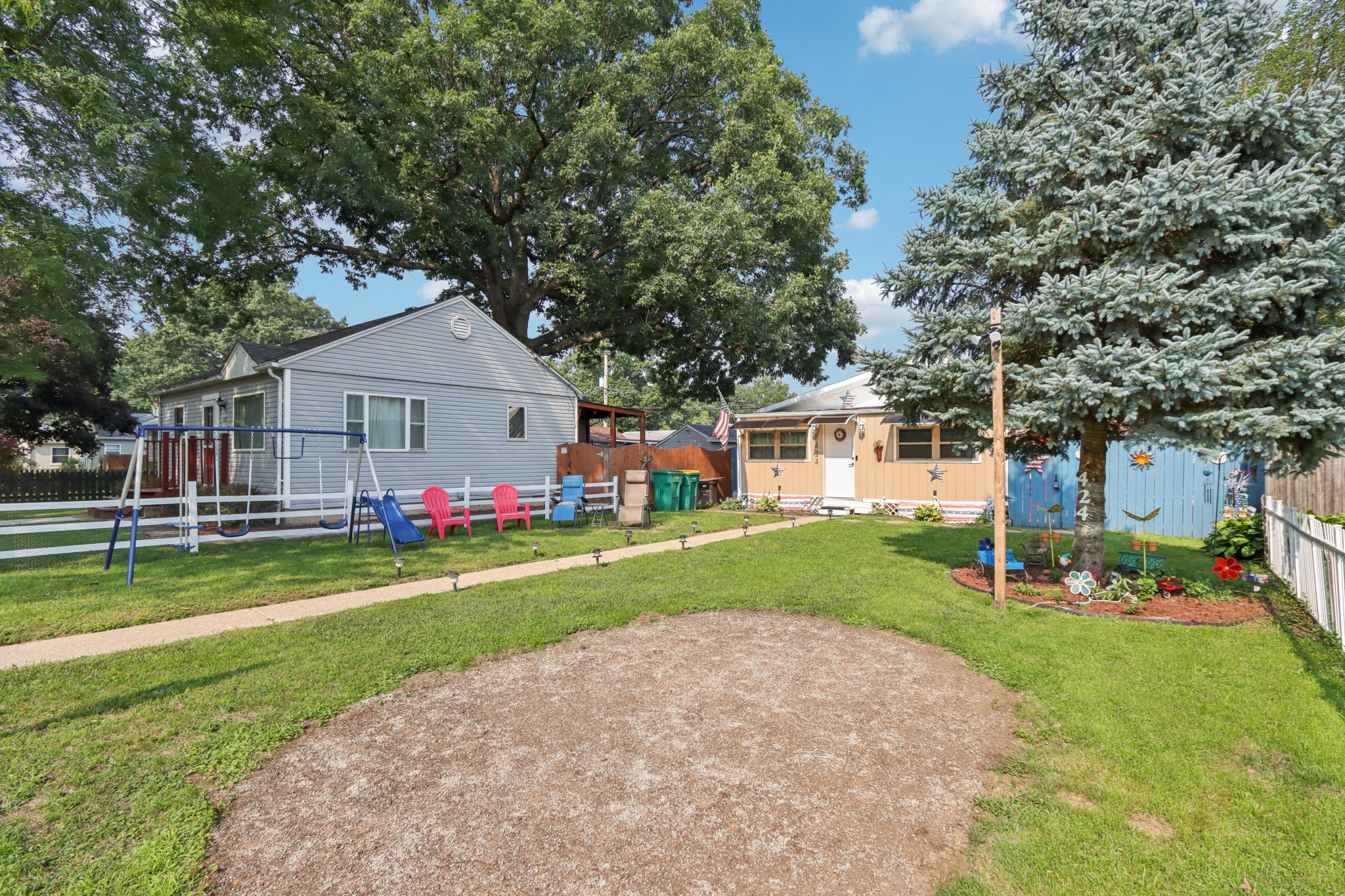 Park Dr-S0208-003.jpg