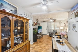 Park Dr-S0208-010.jpg