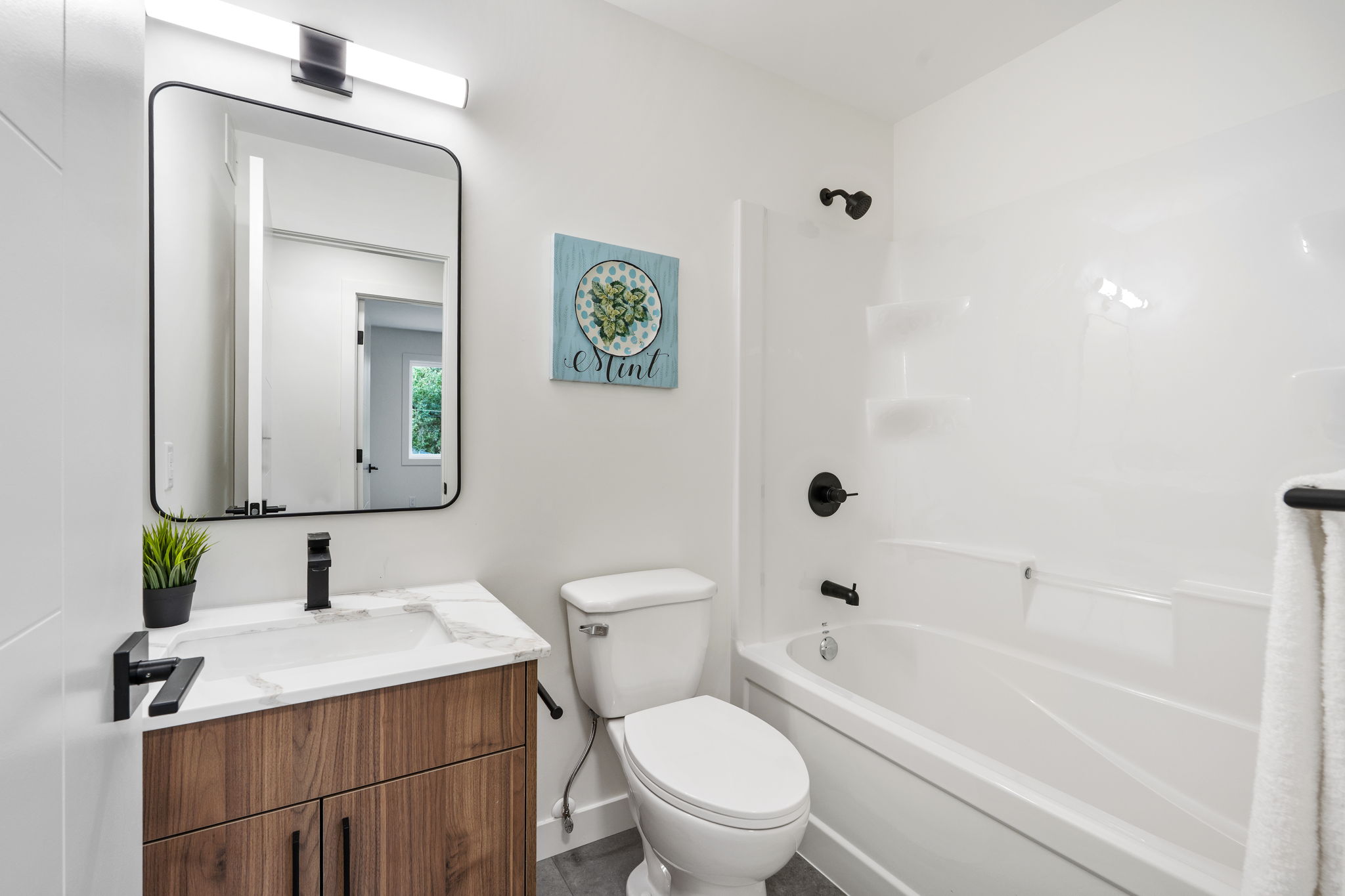 424 Ravelston Ave E Winnipeg, MB R2C 0K3 | 360immerse Inc.