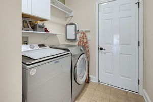  Photo 39