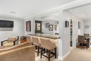 Mini Kitchen / Wet Bar