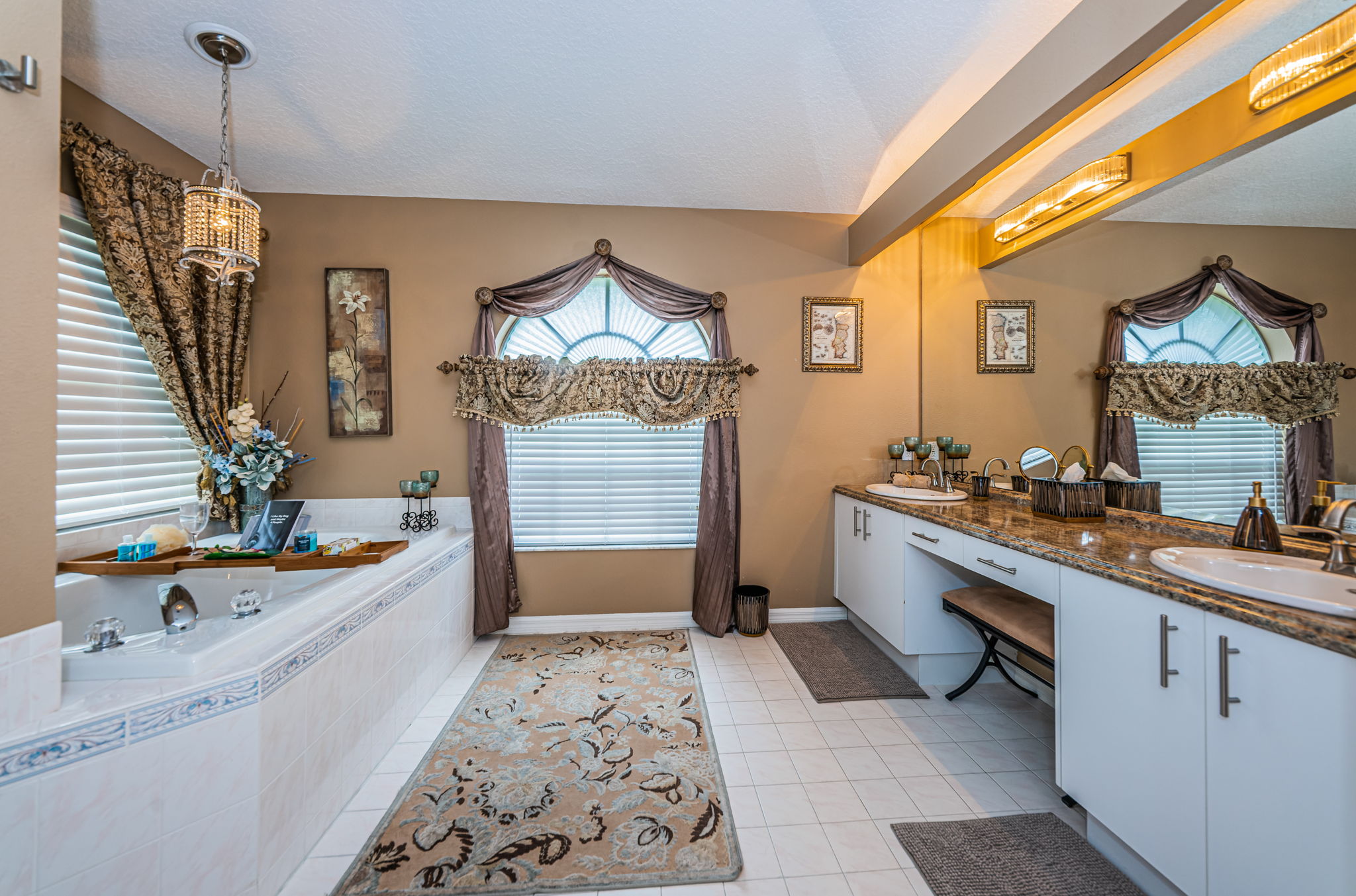 Master Bathroom1a-2
