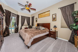 Master Bedroom1a-2