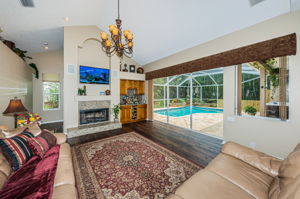 Family Room1-2