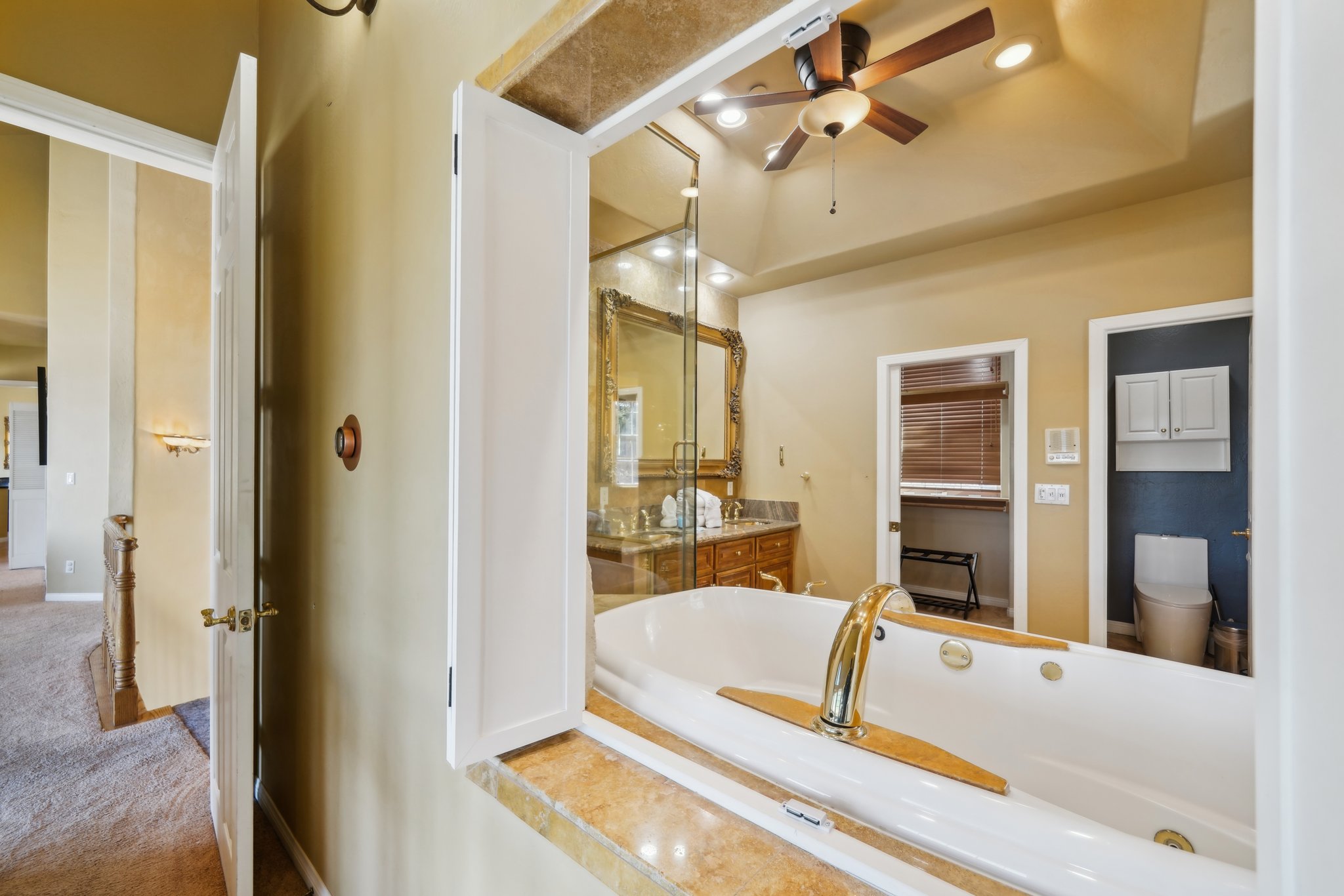 Primary Bathroom 4