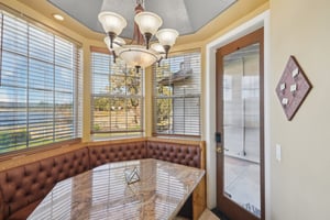 Kitchen Eating area