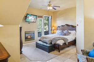 Downstairs Bedroom 4