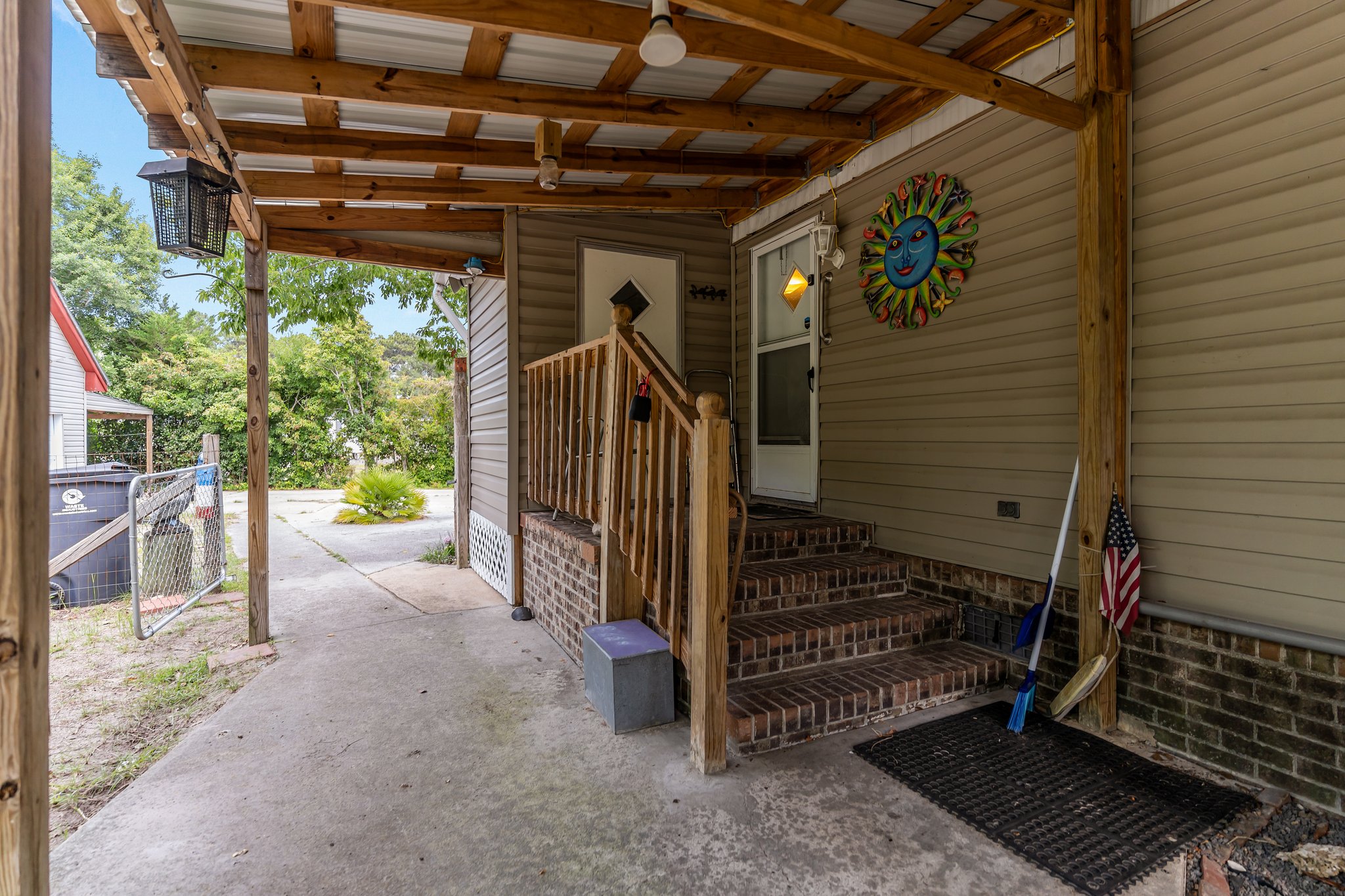  Photo 25