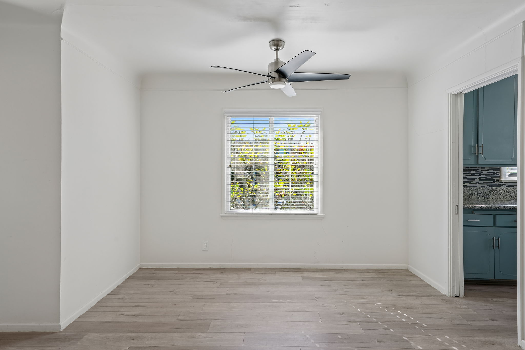 4244 Lafayette Place-8