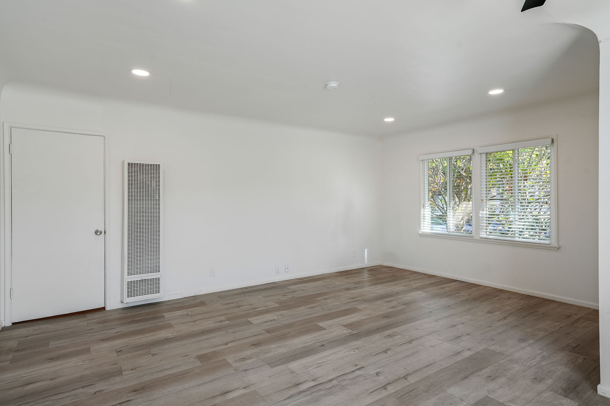 4244 Lafayette Place-10