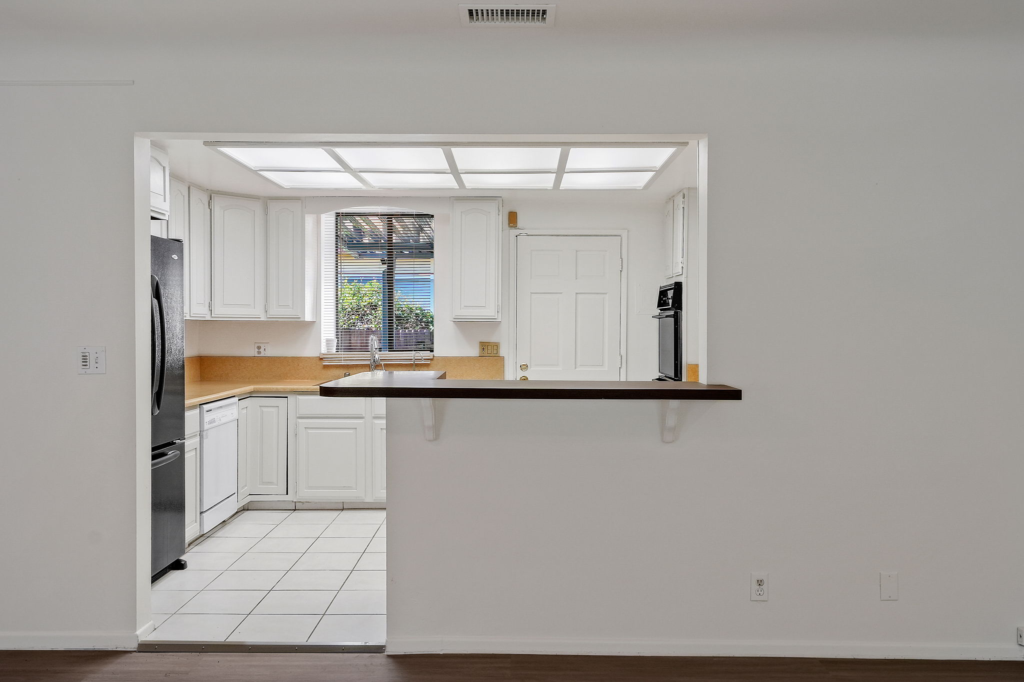 4244 Lafayette Place-27