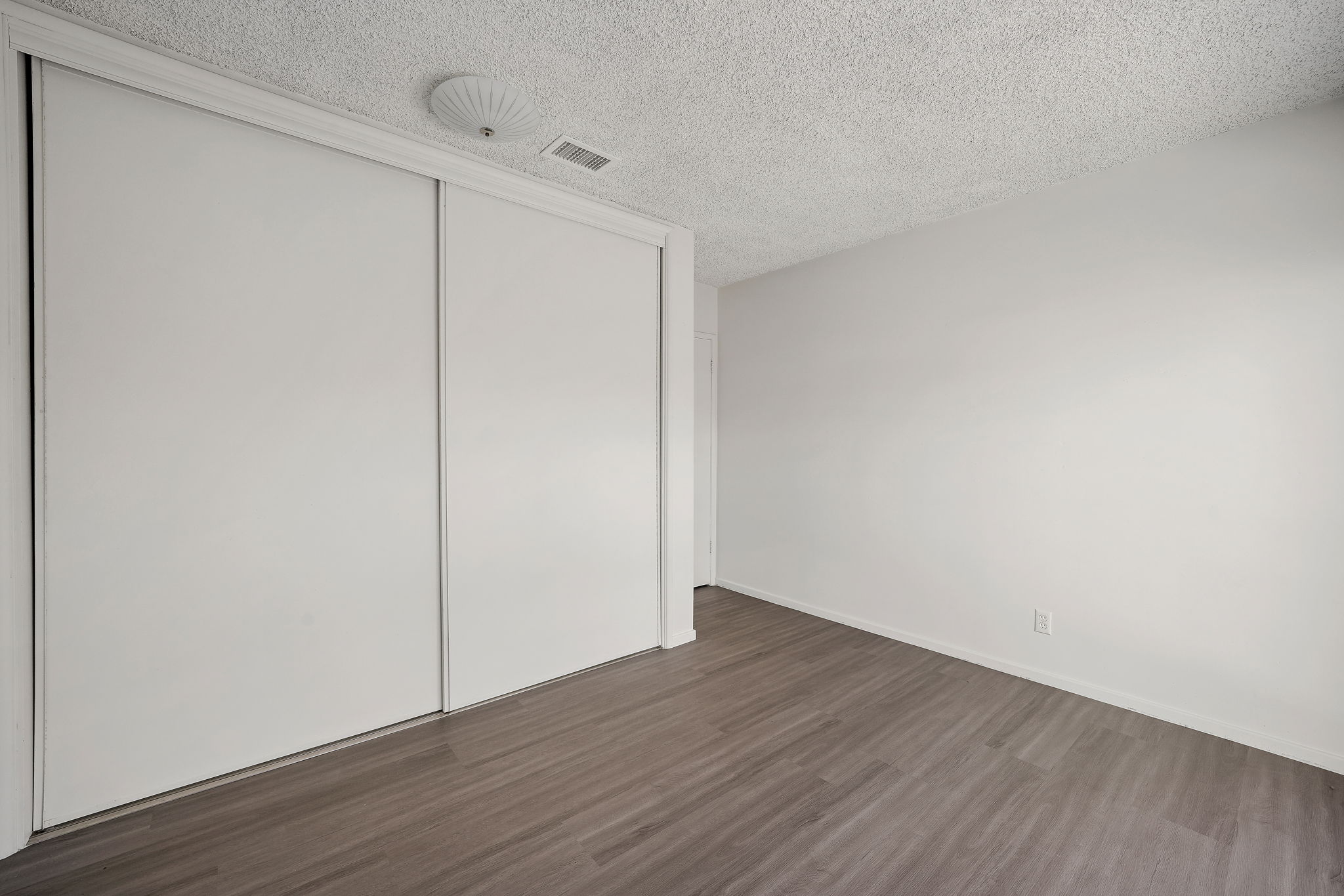 4244 Lafayette Place-44