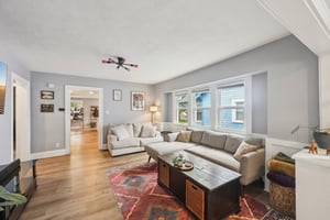 Guilford Ave-1305-008.jpg