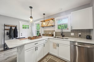 Guilford Ave-1305-016.jpg