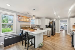Guilford Ave-1305-020.jpg