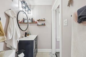 Guilford Ave-1305-039.jpg