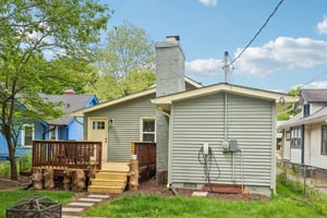 Guilford Ave-1305-051.jpg