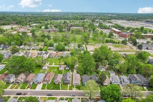 Guilford Ave-1305-059.jpg