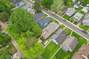 Guilford Ave-1305-068.jpg