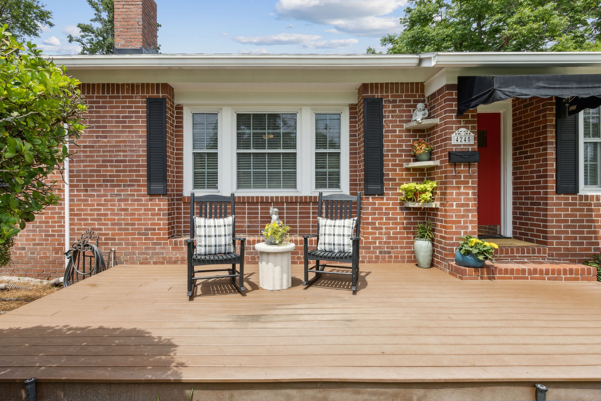 Front Entry Detail