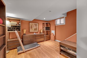  Photo 49