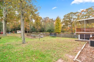 41. Back exterior.jpg