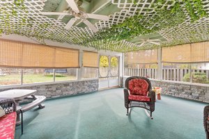 34. Sun room.jpg