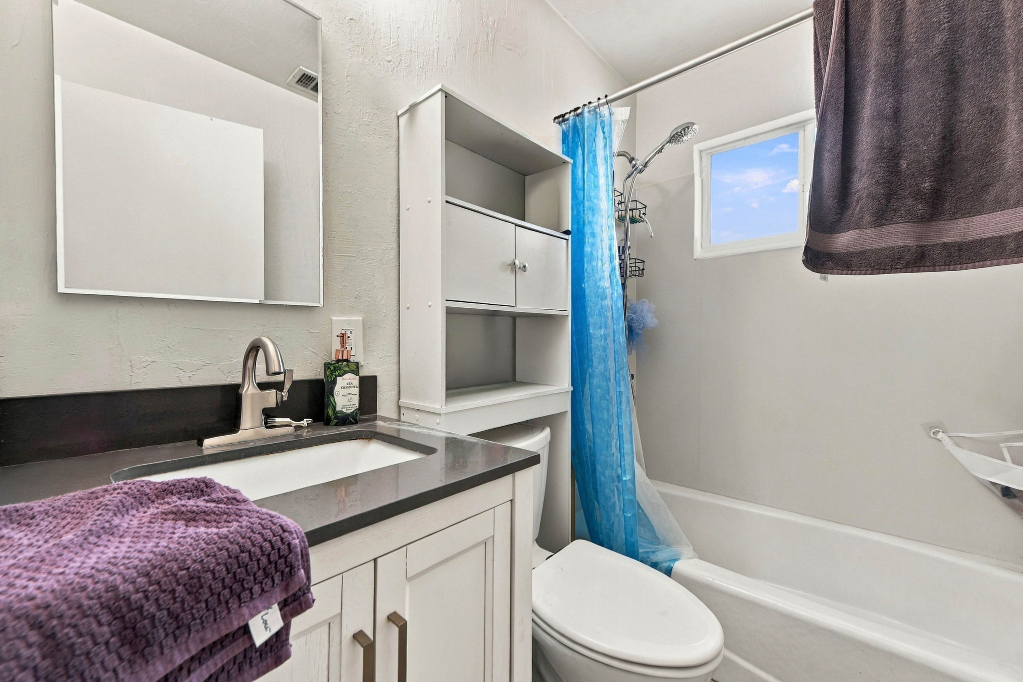 026_F8_425 N 7th St