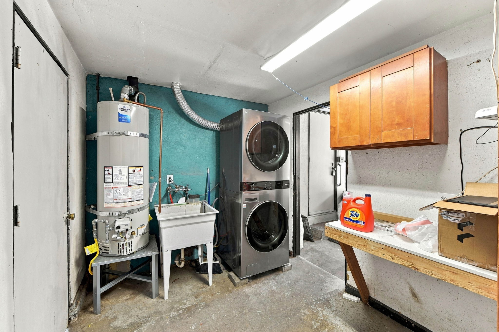 028_F8_425 N 7th St