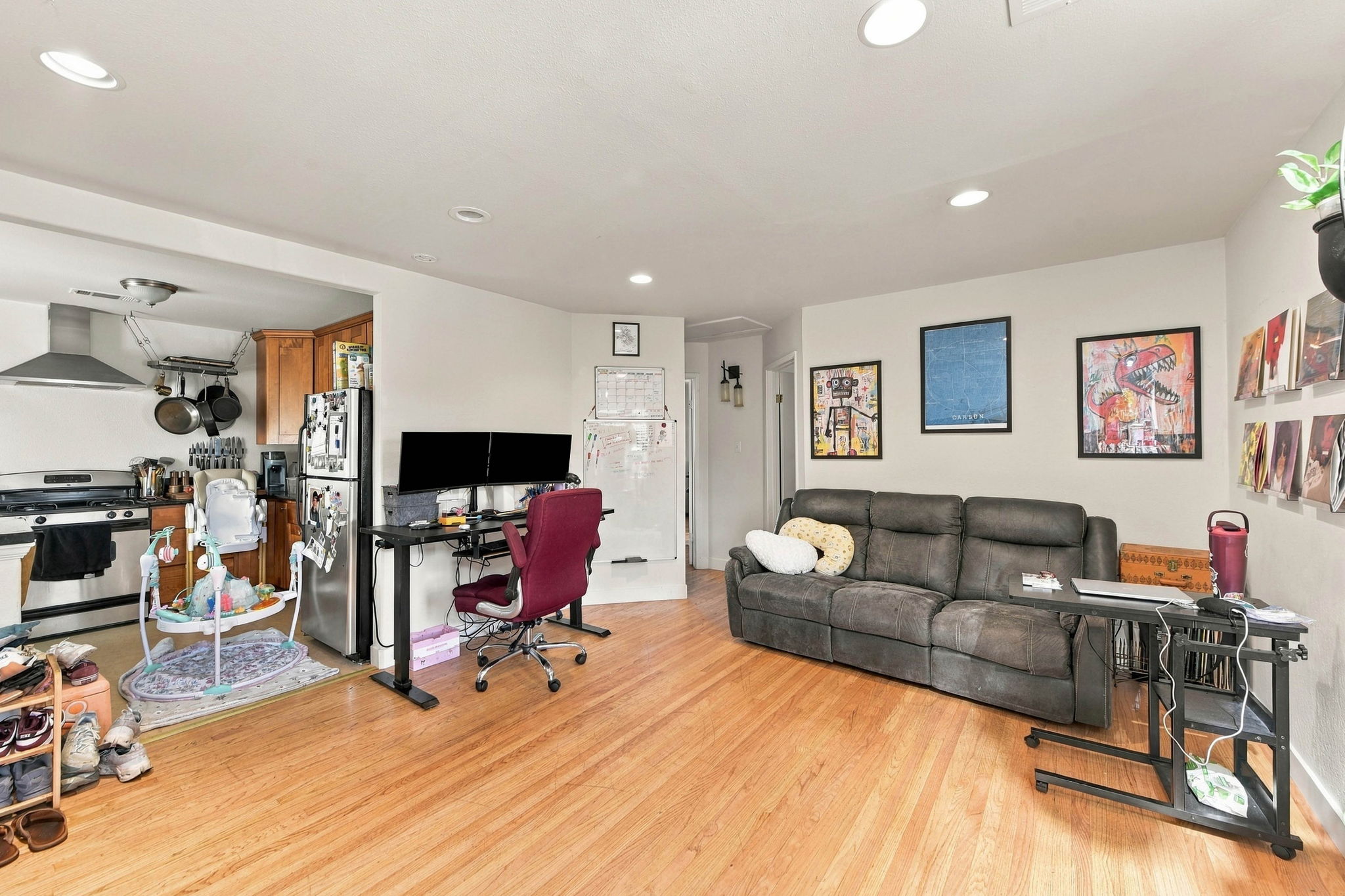 034_F8_425 N 7th St