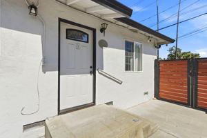 006_F8_425 N 7th St
