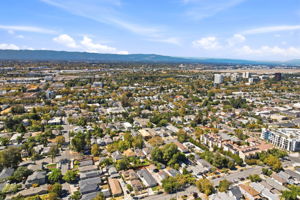 012_F8_AERIAL_425 N 7th St