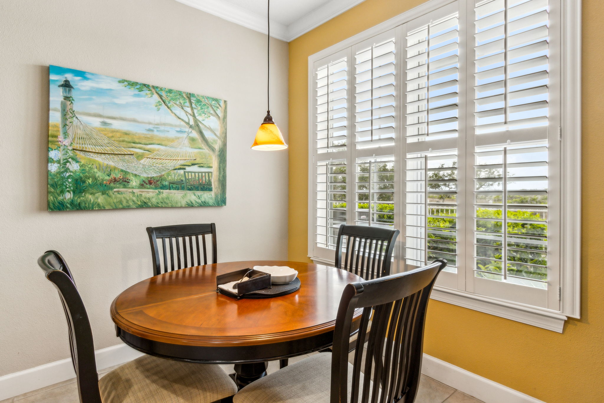 Breakfast Nook