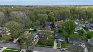  Photo 0