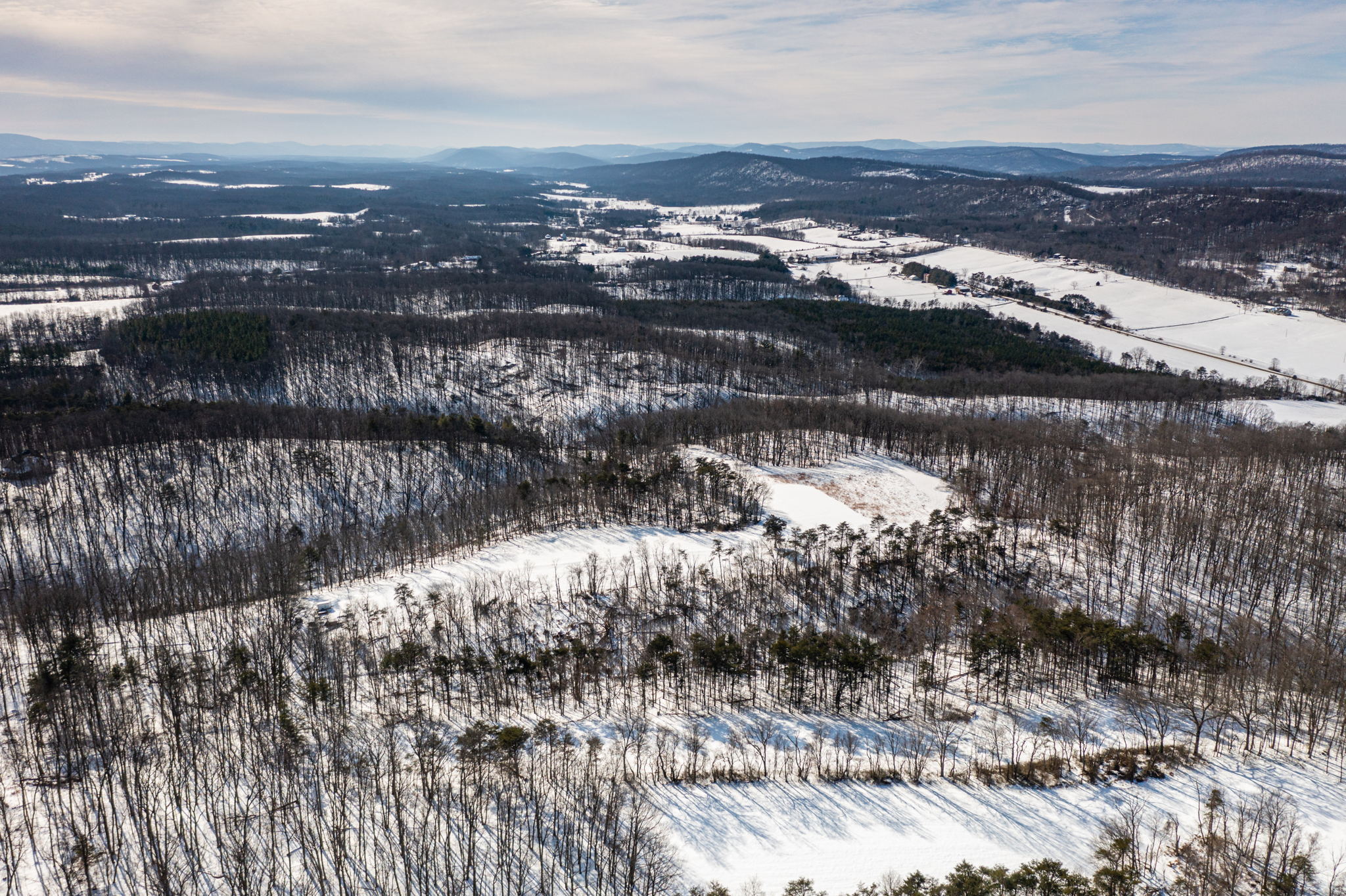 425 S Timber Ridge Rd, Cross Junction, VA 22625, USA Photo 2