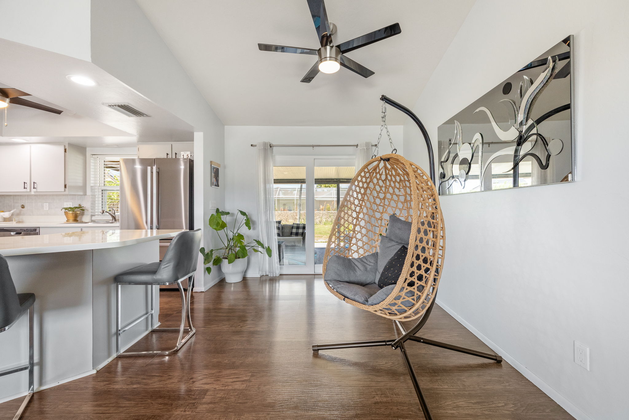 Open dining area with design flexibility - currently styled as a relaxed lounge area