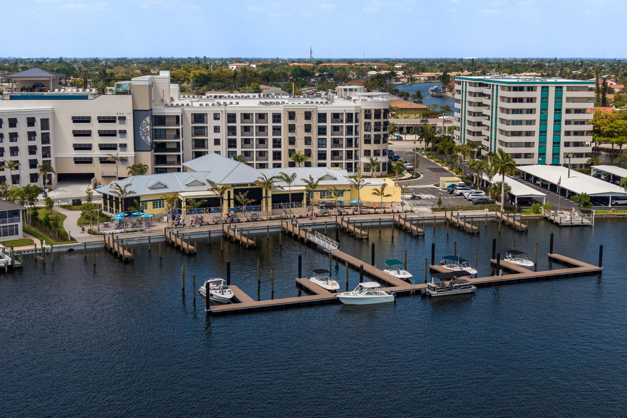 Downtown Cape - Bimini Basin Waterfront Dining