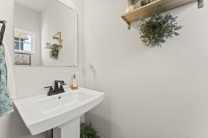  Photo 30