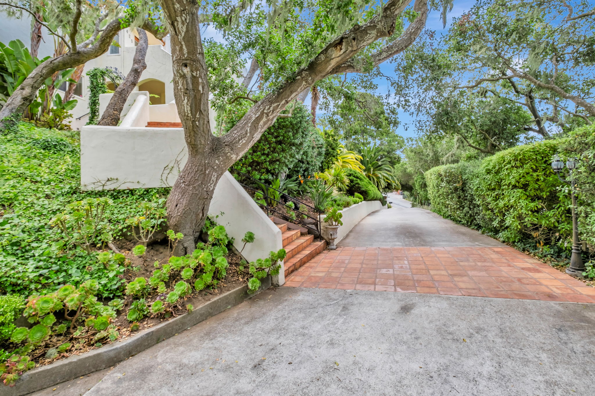 001_ 425 Vista Del Mar Dr
