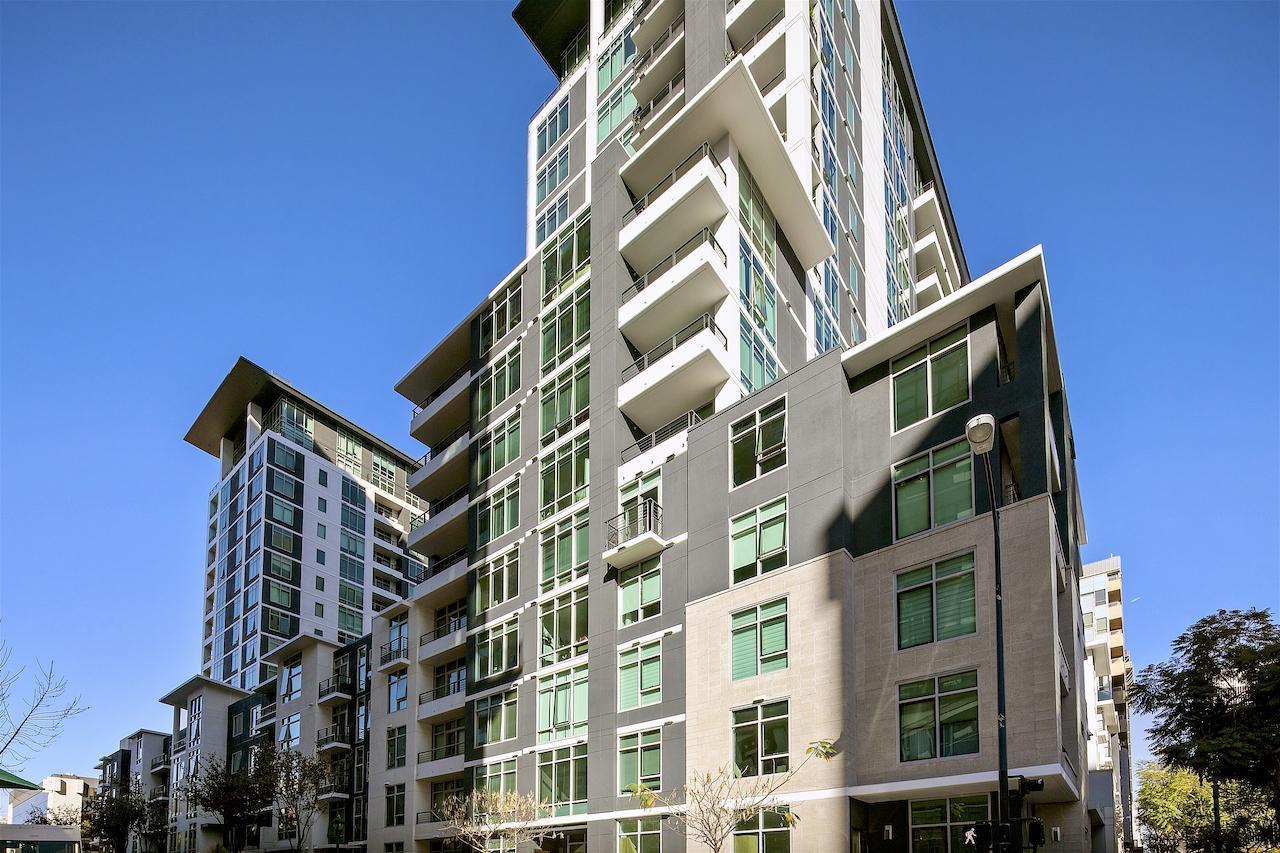 Aqua Vista Stock 1
